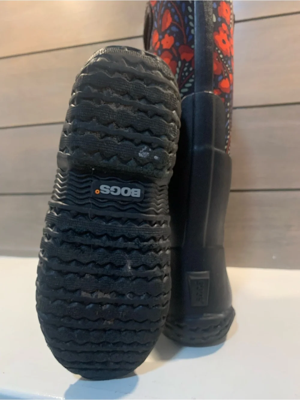 Bogs Womens Mesa Super Flowers Boot Black Red Sz 6 Waterproof Casual Outdoor